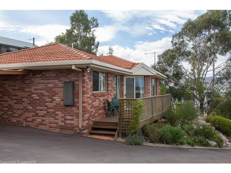 3 Coolac Court, Lindisfarne TAS 7015