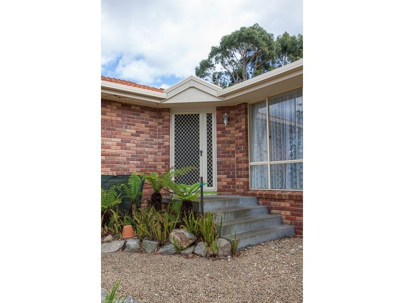 3 Coolac Court, Lindisfarne TAS 7015