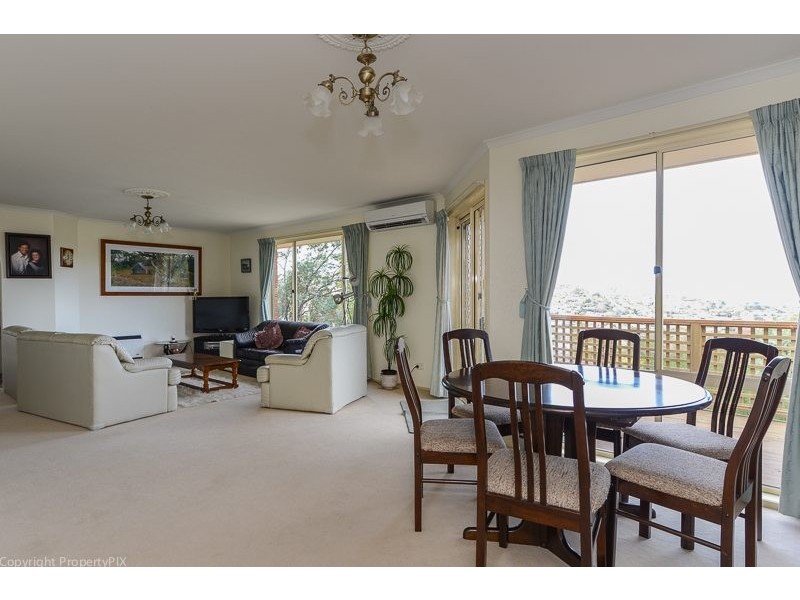 3 Coolac Court, Lindisfarne TAS 7015