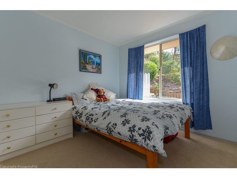 3 Coolac Court, Lindisfarne TAS 7015