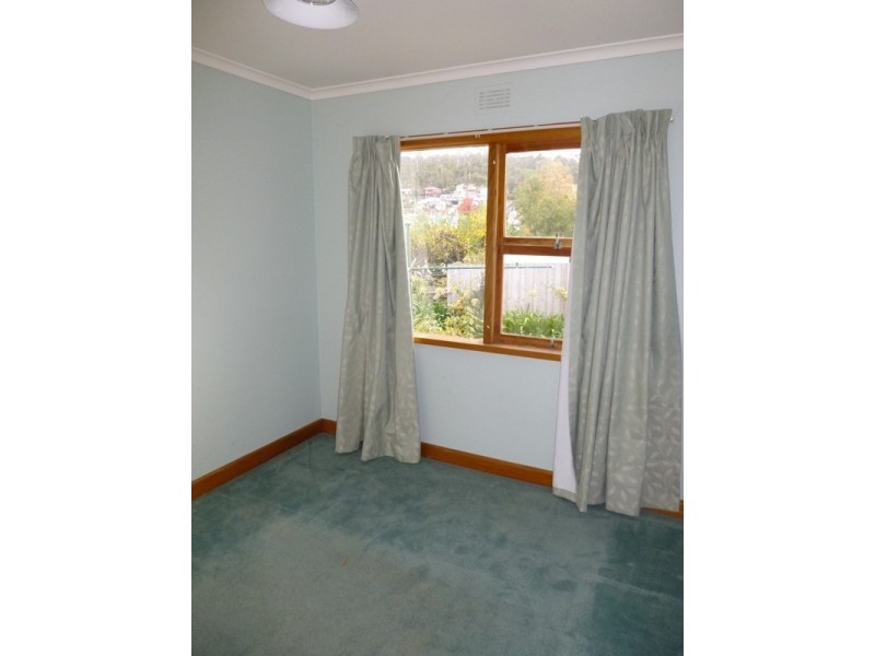 234A Derwent Avenue, Lindisfarne TAS 7015