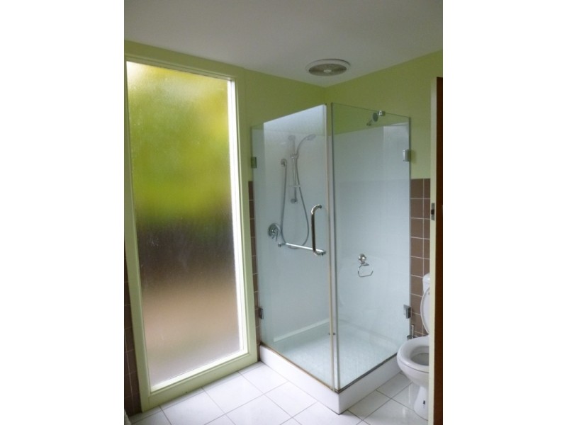 234A Derwent Avenue, Lindisfarne TAS 7015