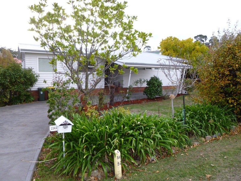 234A Derwent Avenue, Lindisfarne TAS 7015