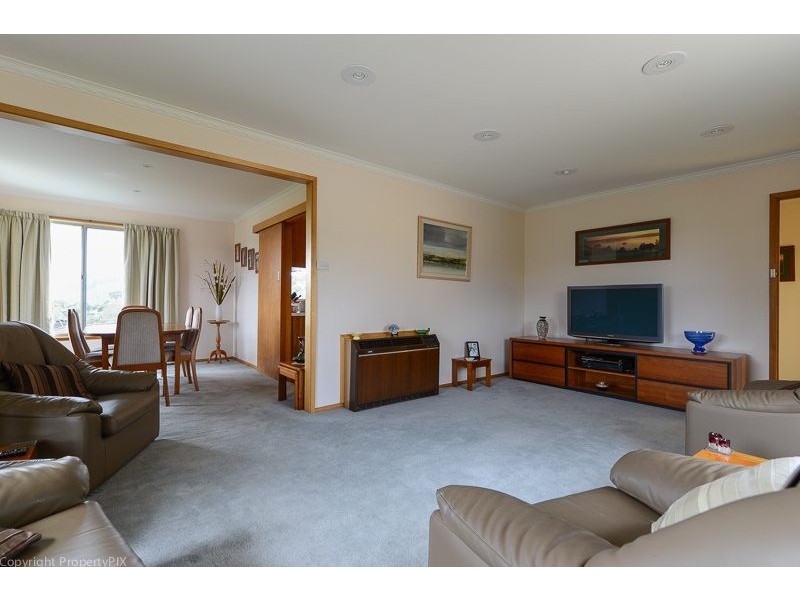 64 Lindhill Avenue, Geilston Bay TAS 7015