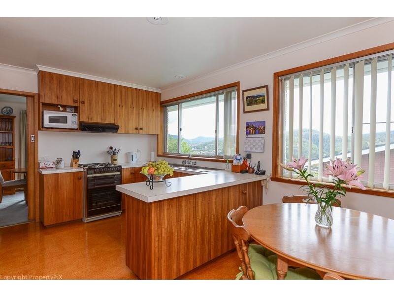 64 Lindhill Avenue, Geilston Bay TAS 7015