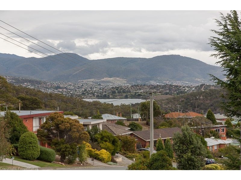 64 Lindhill Avenue, Geilston Bay TAS 7015