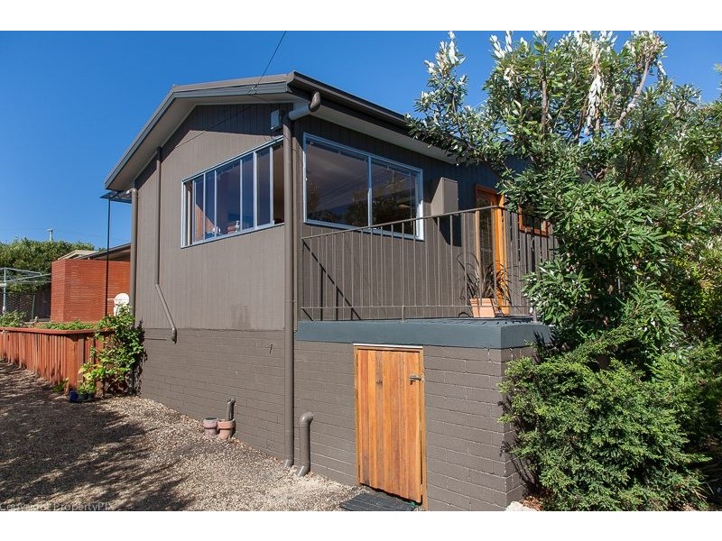 27 Bay Road, Midway Point TAS 7171