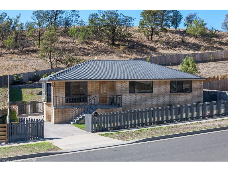 132 Branscombe Rd, Claremont TAS 7011