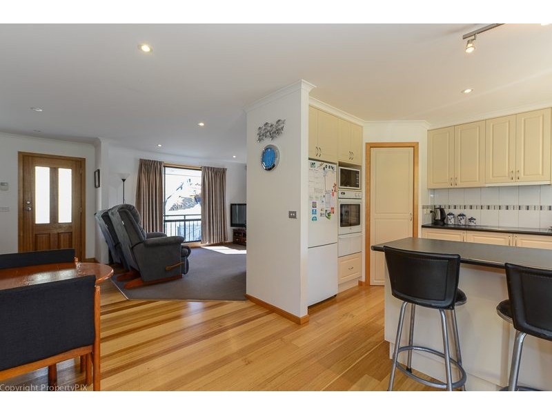 132 Branscombe Rd, Claremont TAS 7011