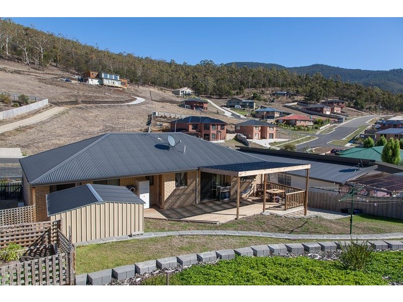 132 Branscombe Rd, Claremont TAS 7011