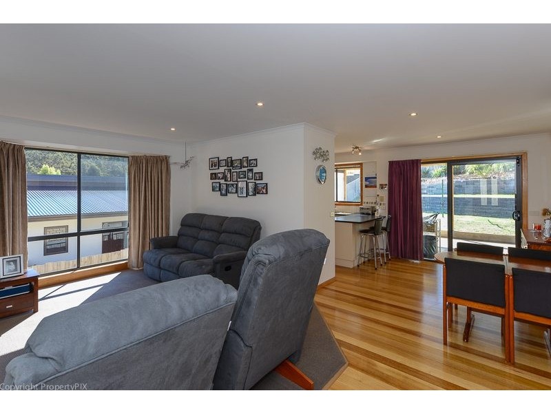132 Branscombe Rd, Claremont TAS 7011