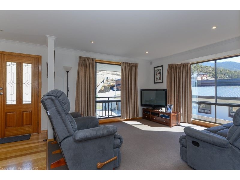 132 Branscombe Rd, Claremont TAS 7011