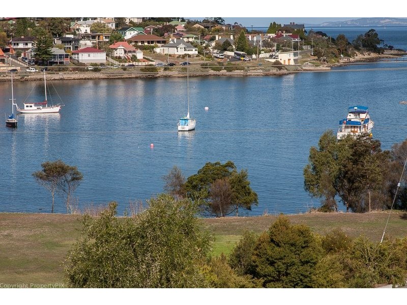 49 Bastick Street, Rosny TAS 7018