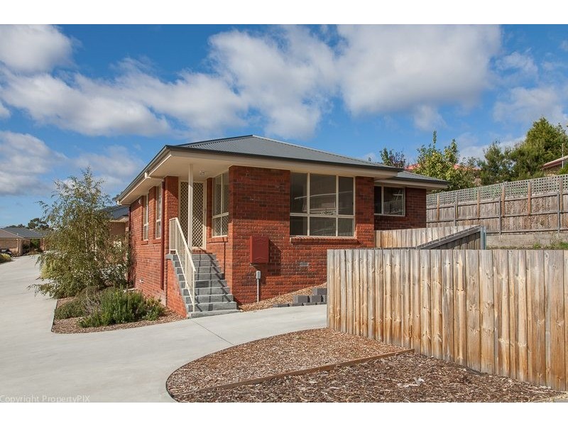 21/3 Russell Road, Claremont TAS 7011
