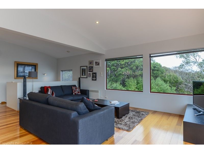 2/60 Pindos Drive, Tranmere TAS 7018
