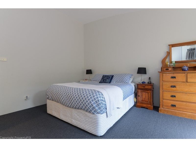 2/60 Pindos Drive, Tranmere TAS 7018