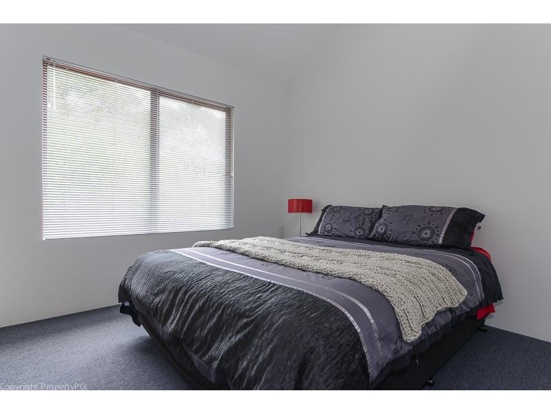 2/60 Pindos Drive, Tranmere TAS 7018