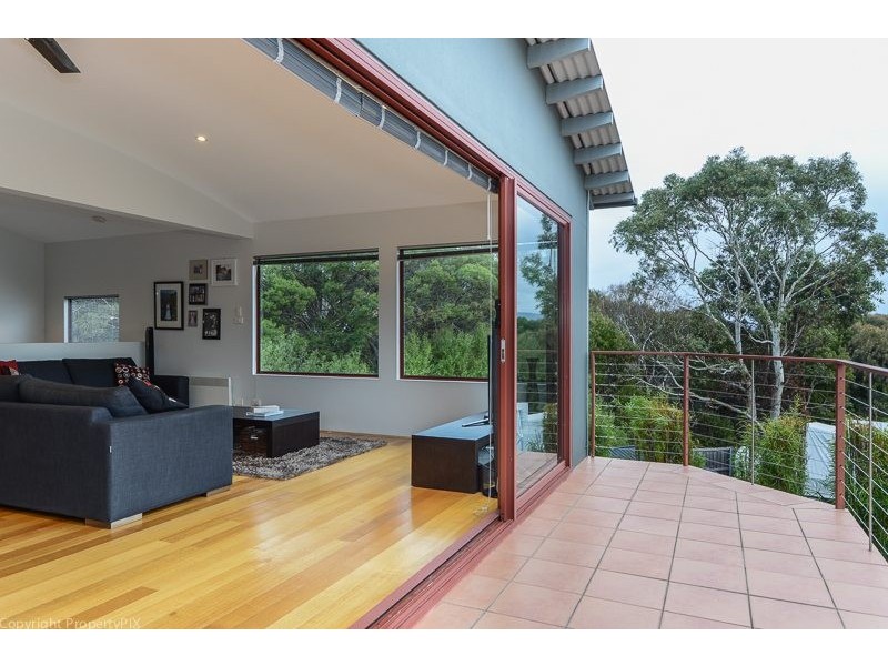 2/60 Pindos Drive, Tranmere TAS 7018
