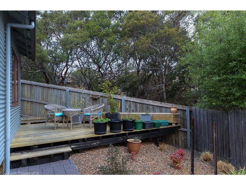 2/60 Pindos Drive, Tranmere TAS 7018