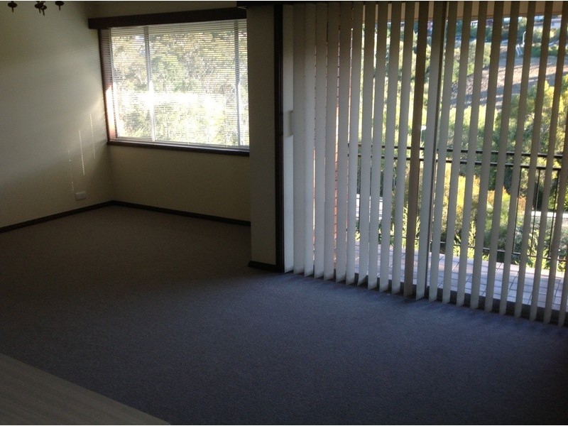 9/54 Mawhera Avenue, Sandy Bay TAS 7005