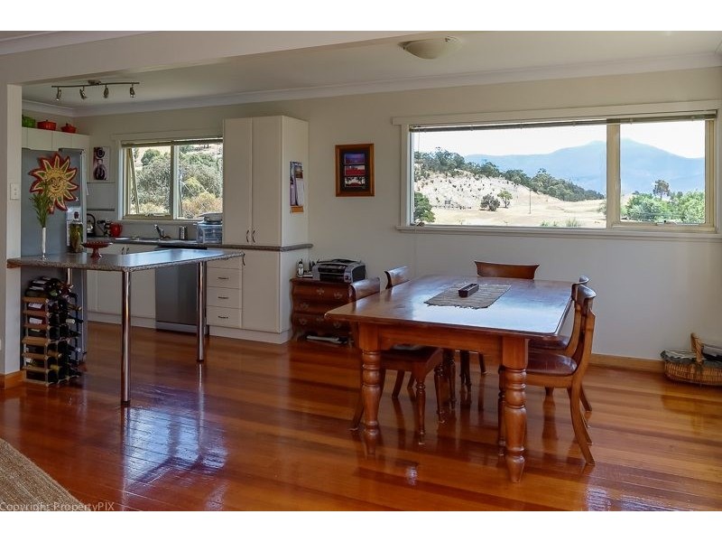 3 George Street, Granton TAS 7030