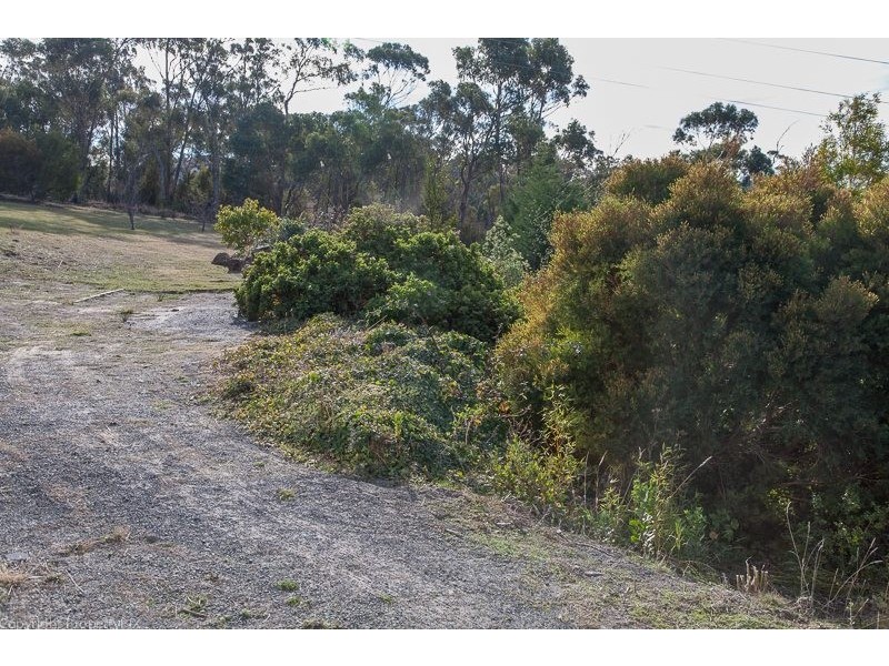 32 Firth Road, Lenah Valley TAS 7008