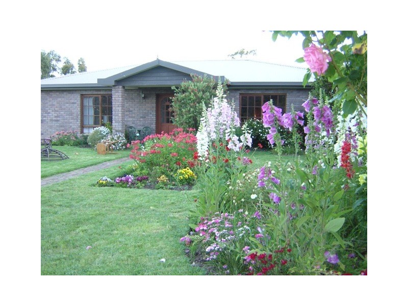95 Clifton Beach Road, Clifton Beach TAS 7020