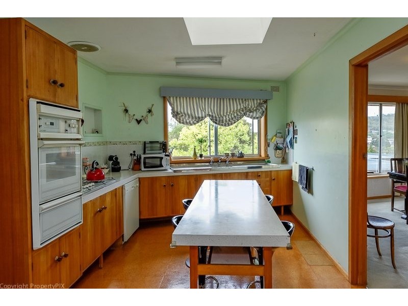 20 Clinton Road, Geilston Bay TAS 7015