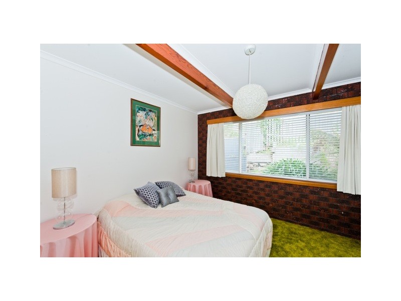 3 Coolangatta St, Lindisfarne TAS 7015