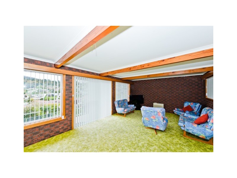 3 Coolangatta St, Lindisfarne TAS 7015