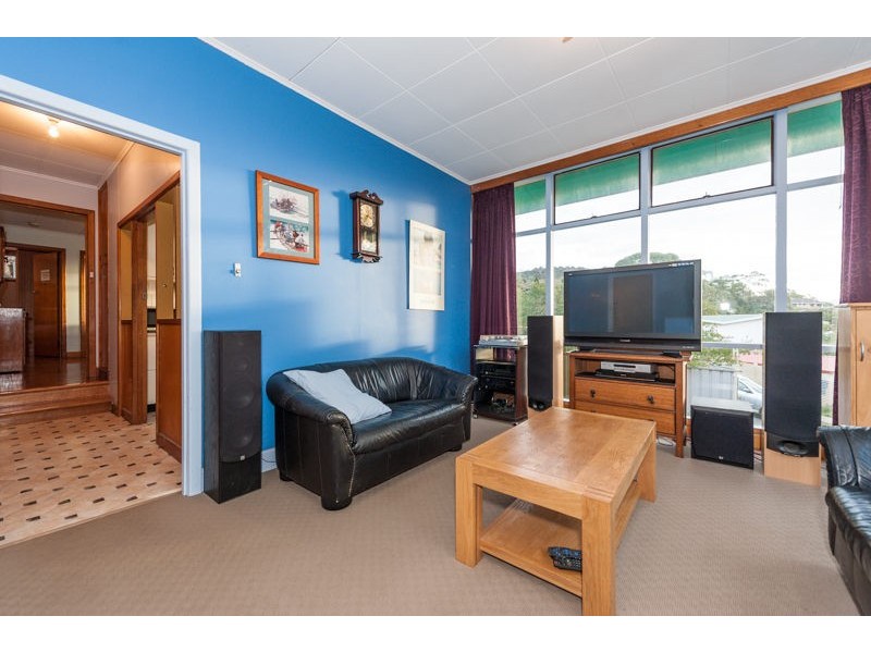 66 Gordons Hill Rd, Lindisfarne TAS 7015