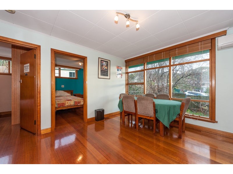 66 Gordons Hill Rd, Lindisfarne TAS 7015