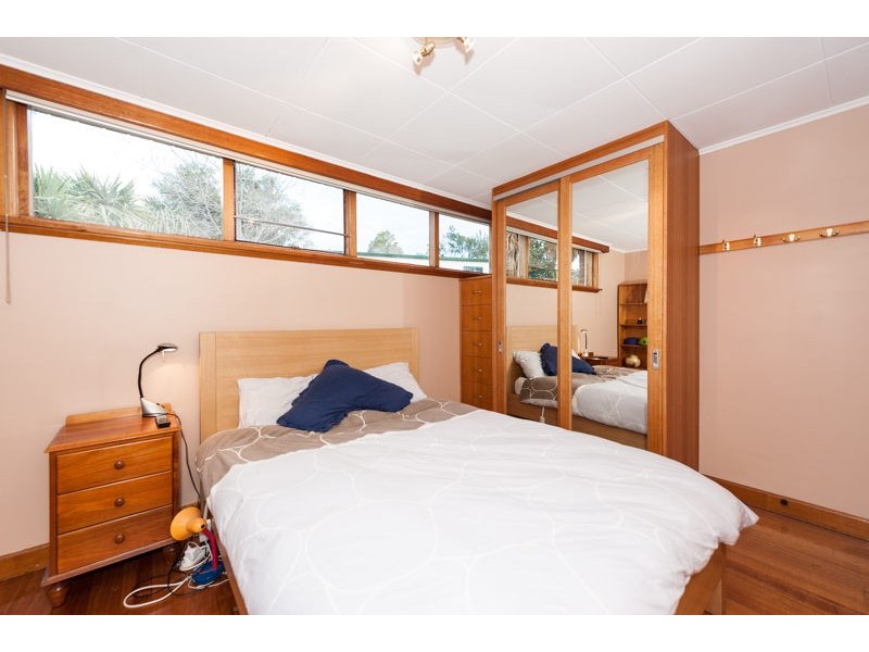 66 Gordons Hill Rd, Lindisfarne TAS 7015