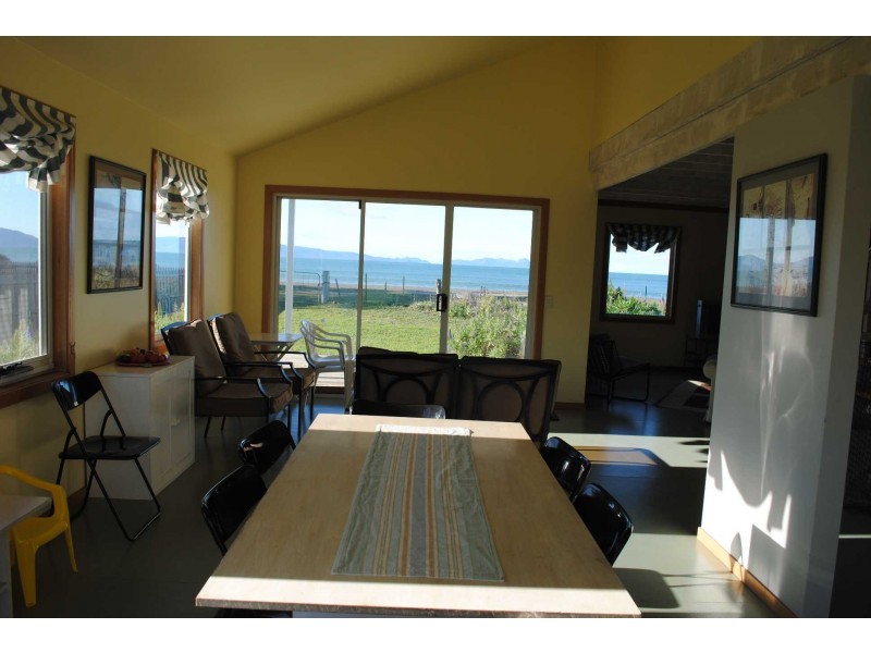 20 Esplanade, Swansea TAS 7190