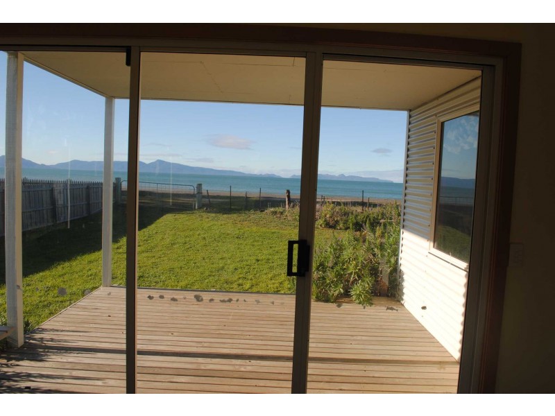 20 Esplanade, Swansea TAS 7190