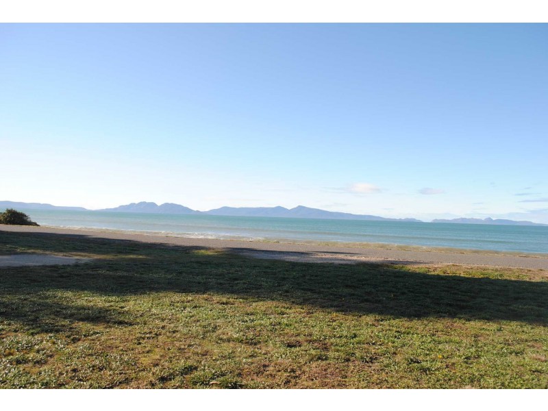 20 Esplanade, Swansea TAS 7190