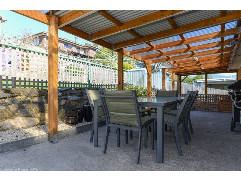 9 Eurobin Street, Geilston Bay TAS 7015