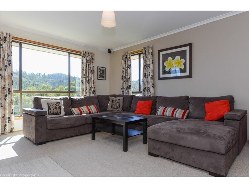 9 Eurobin Street, Geilston Bay TAS 7015