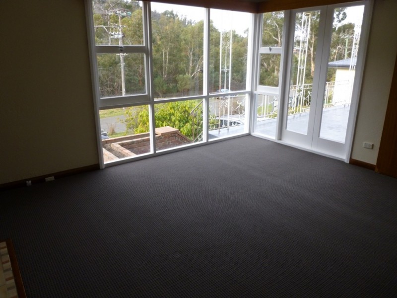 188 Flagstaff Gully Road, Lindisfarne TAS 7015