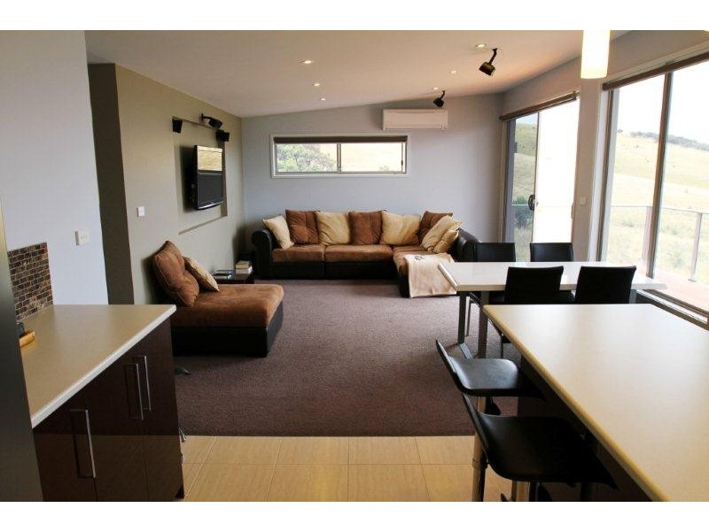 45 Spinnaker Crescent, Tranmere TAS 7018