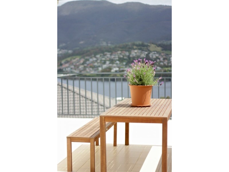 49 Natlee Crescent, Old Beach TAS 7017