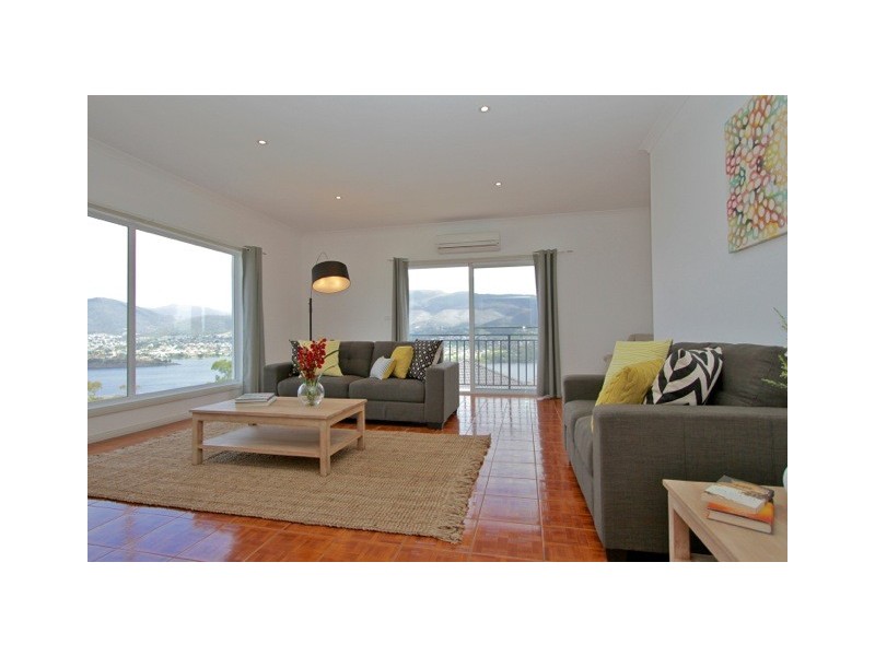 49 Natlee Crescent, Old Beach TAS 7017