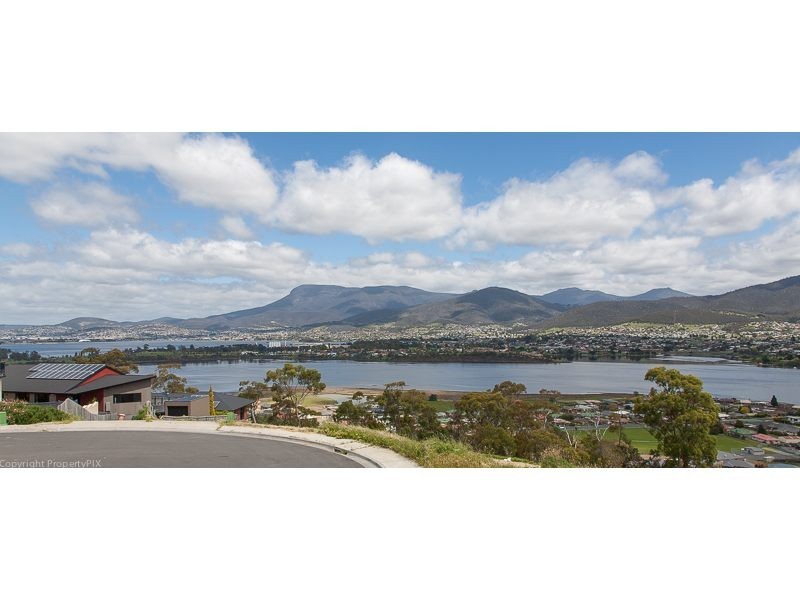 49 Natlee Crescent, Old Beach TAS 7017