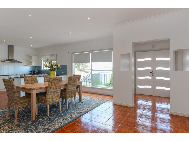 49 Natlee Crescent, Old Beach TAS 7017