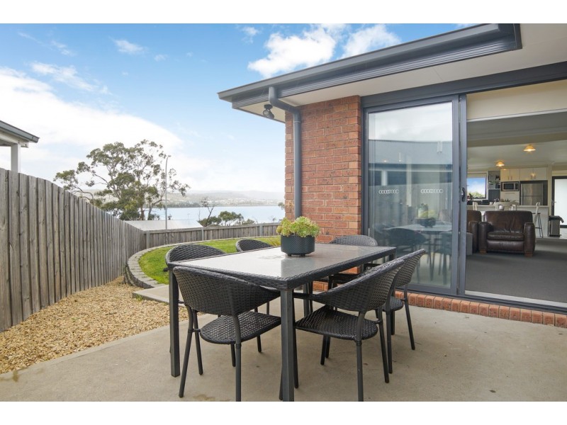 44 Midway Point Esplanade, Midway Point TAS 7171