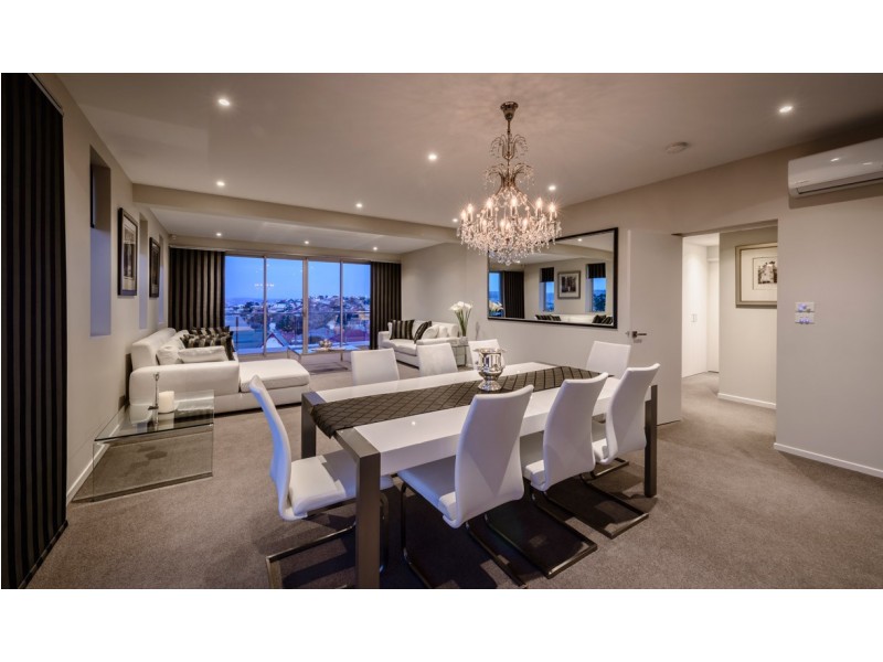 15 Lansdowne Crescent, West Hobart TAS 7000