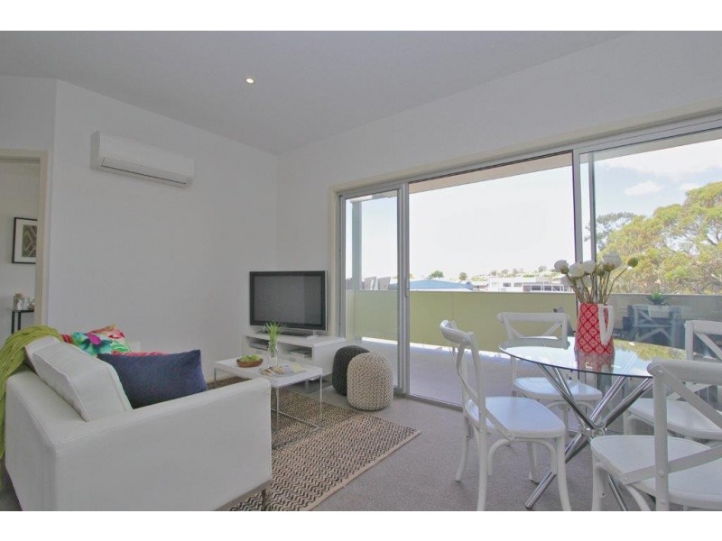 16/3 Clarence Street, Bellerive TAS 7018