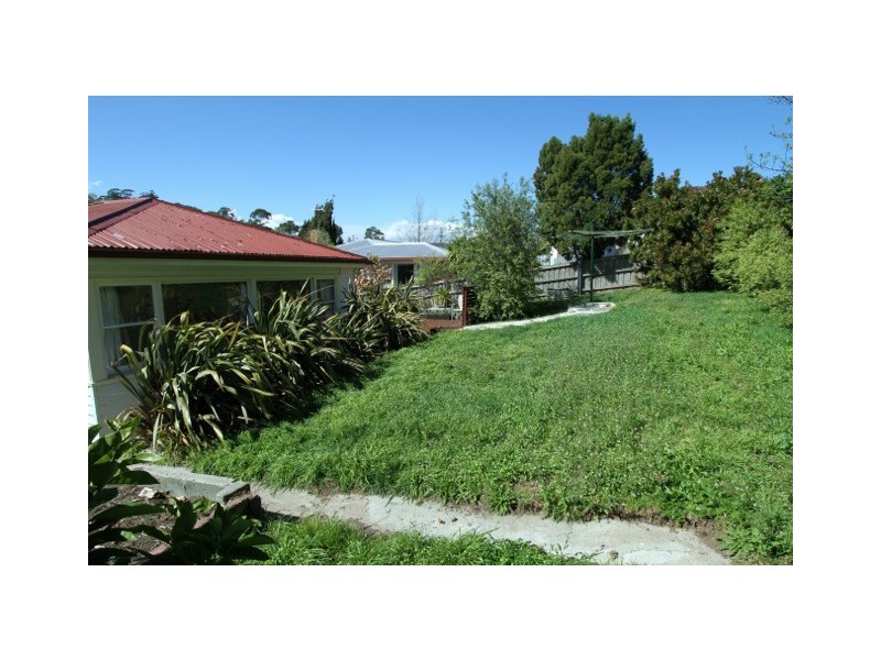 249 East Derwent Highway, Lindisfarne TAS 7015