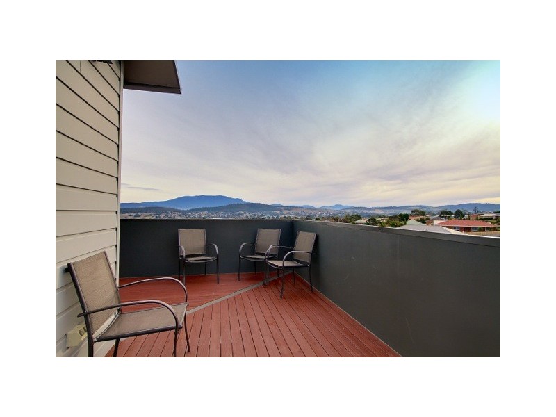 1/90 Oakdowns Parade, Oakdowns TAS 7019