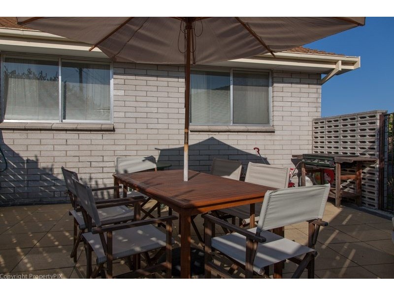 12 Lara Street, Howrah TAS 7018